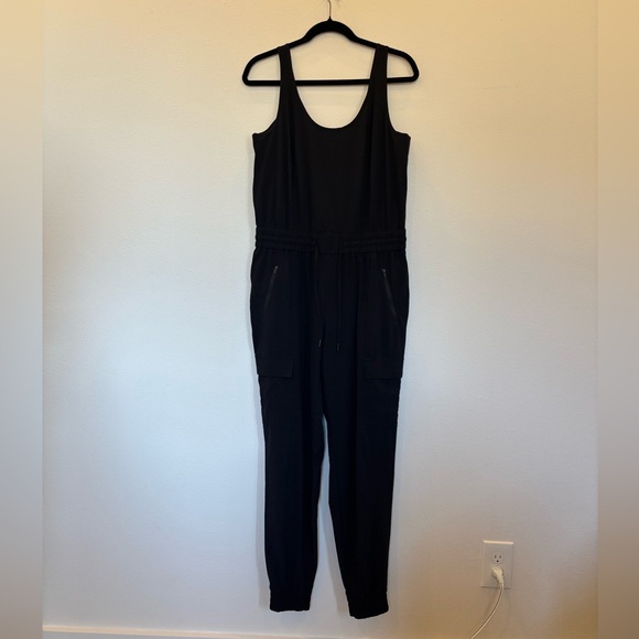 Athleta Unbound Jumpsuit Size Small - Picture 5 of 7